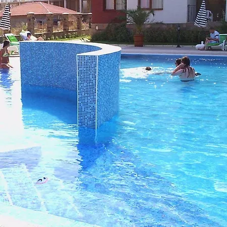 B44 Apollon Complex Apartment