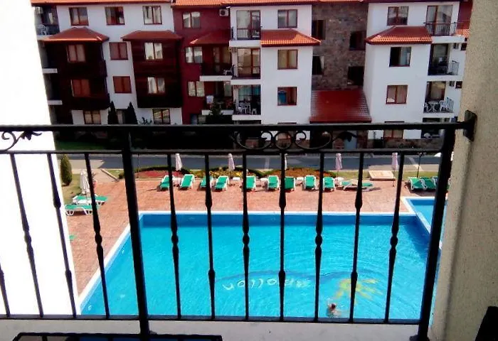 B44 Apollon Complex Ravda