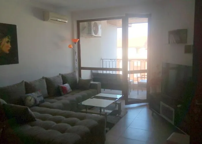 B44 Apollon Complex Ράβντα